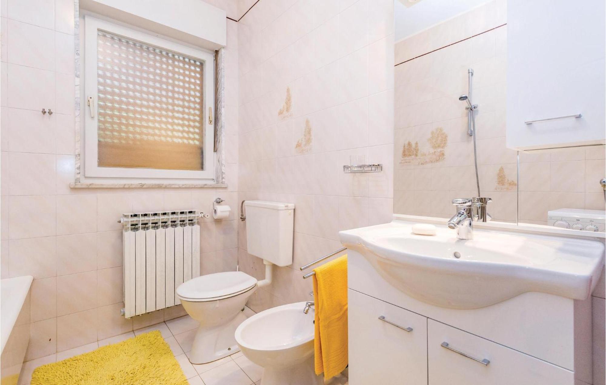 Nice Apartment In Lovran With Kitchen 外观 照片