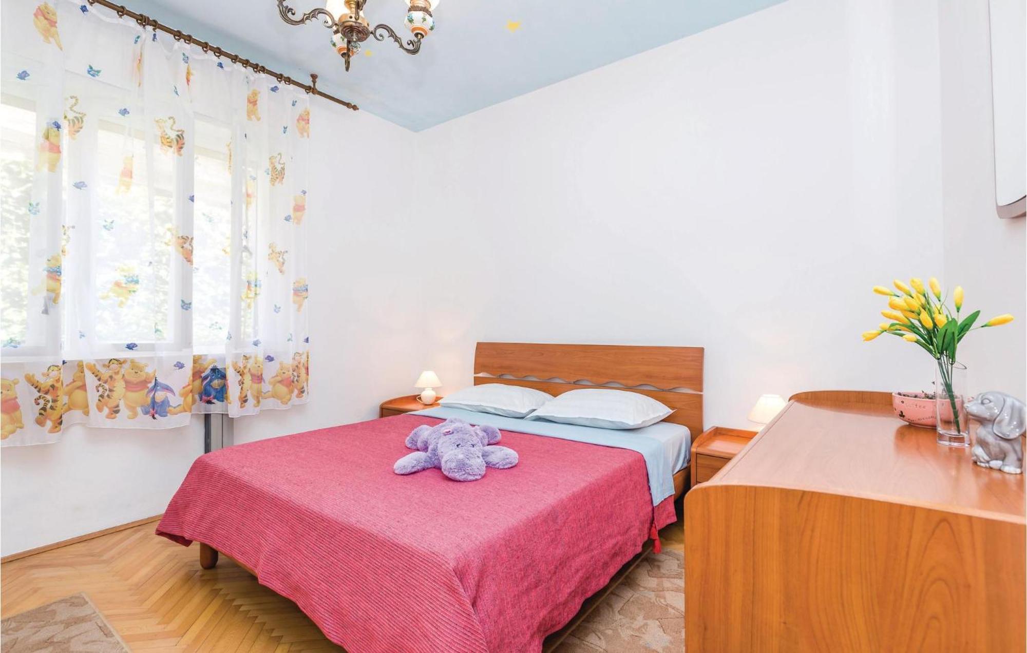 Nice Apartment In Lovran With Kitchen 外观 照片